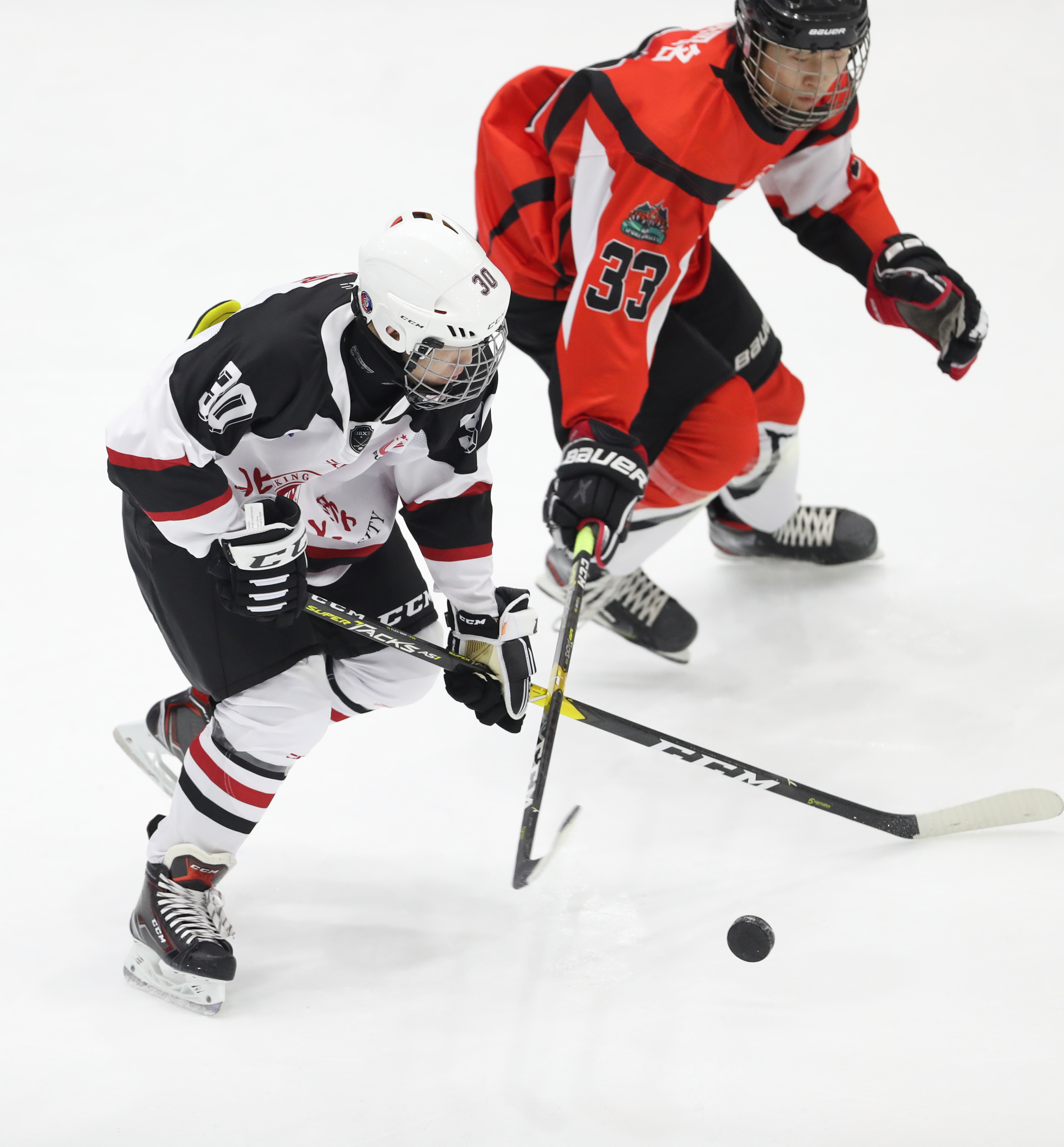 北大冰球队在第二届全国大学生冰球锦标赛中取得佳绩
